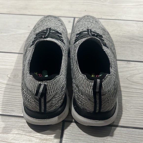 Skechers Dual-Lite Air Cooled Memory Foam - Picture 3 of 9